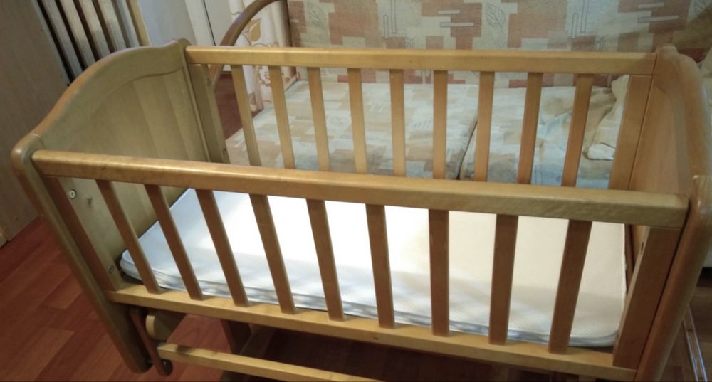 Продам детскую кровать