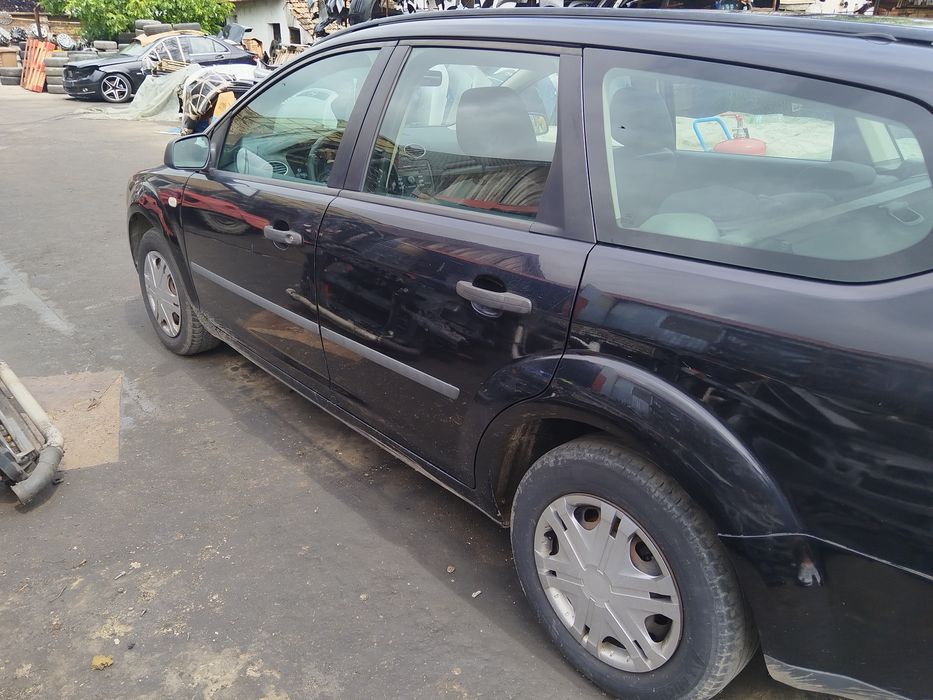 Usa/usi stanga/dreapta Ford Focus 2 combi/break