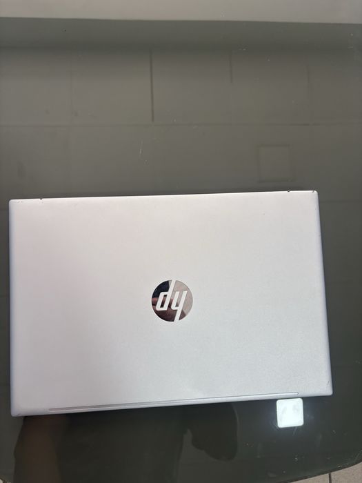Vand laptop hp 14 amd ryzen 7 5700 16gb ssd 512gb