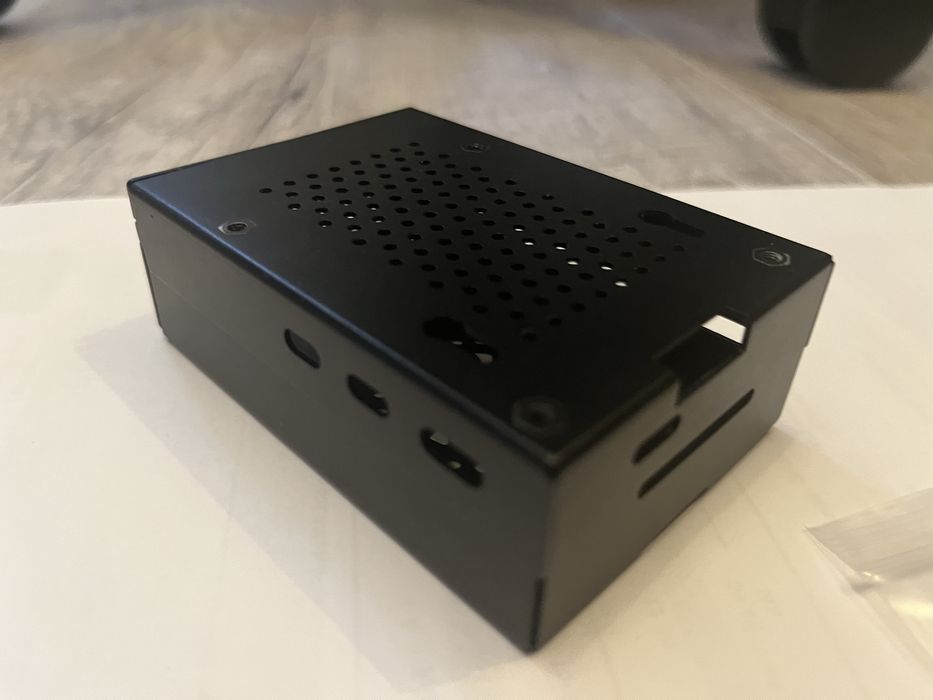 Carcasa Metal Raspberry Pi 5