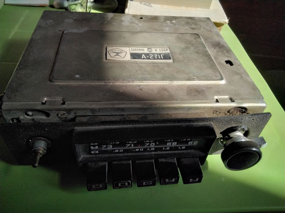 Радио для авто Волга газ24