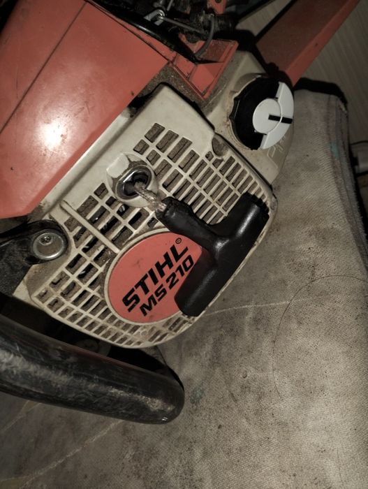 Reparatii scutere mopede drujbe motoare