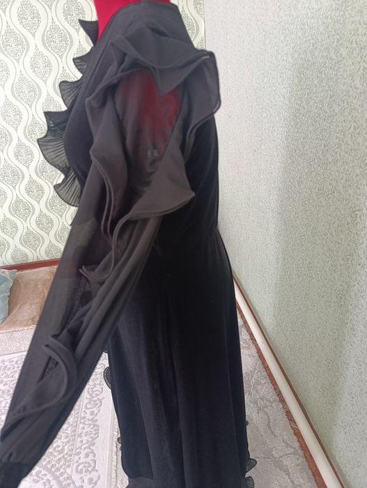 Платье вечернее новое