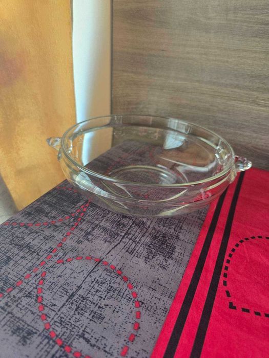 Стъклени и кристални фруктиери