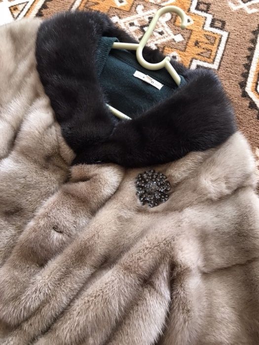 Срочно Продаётся норковая шуба