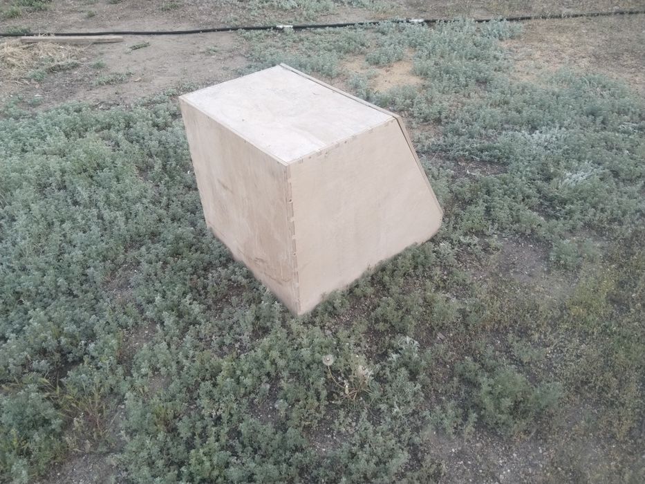 Продам ящик для сабвуфер