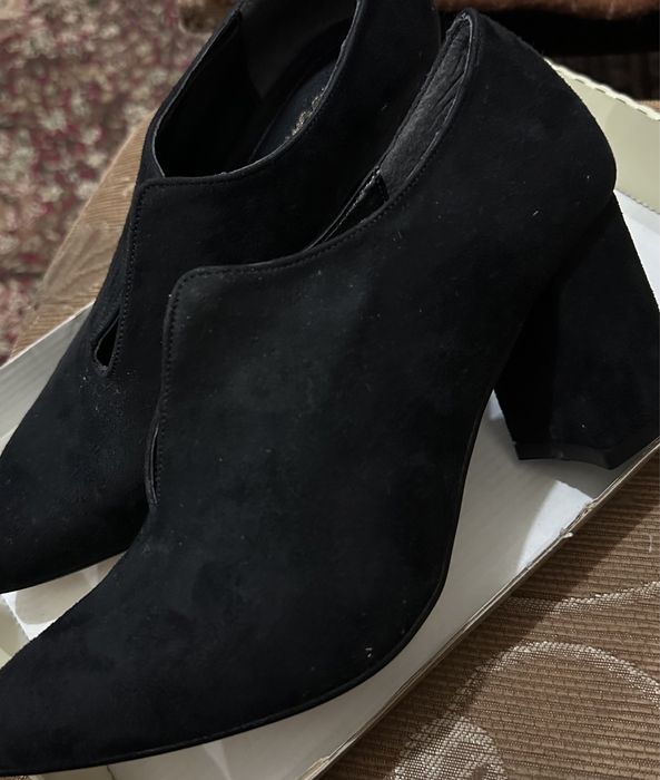 Продается новая обувь, замш, производство Турция