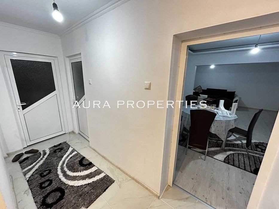 Дава се под наем Тристаен апартамент в Разград, Васил Левски - 100 кв.м за 459 € - Снимка #3