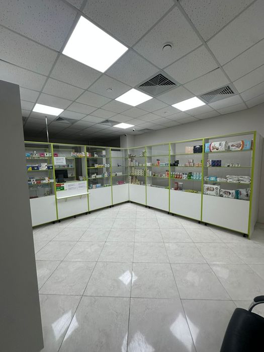 Ветрина, мебель, аптека