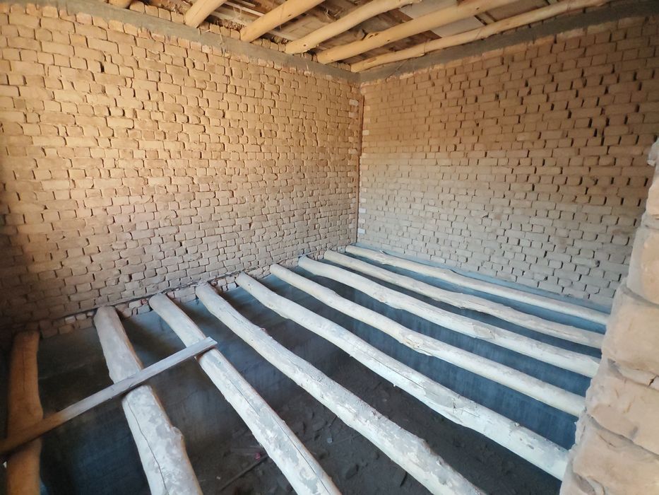 Uy sotiladi 1.25 sotix