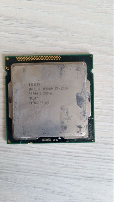 Материнская плата с процессором