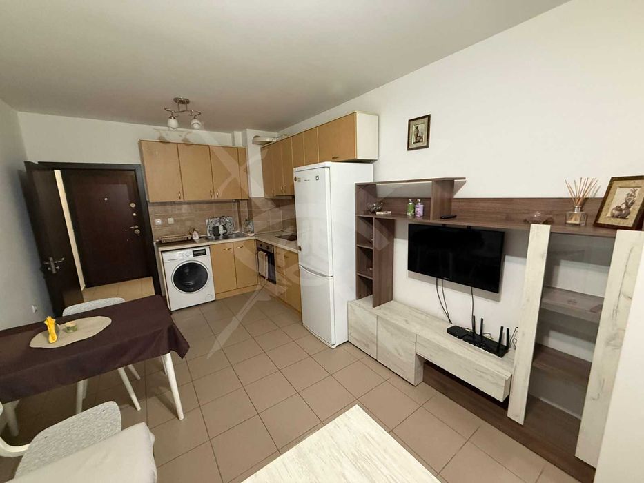 Дава се под наем Двустаен апартамент в Пловдив, Кършияка - 65 кв.м за 448.8 € - Снимка #2