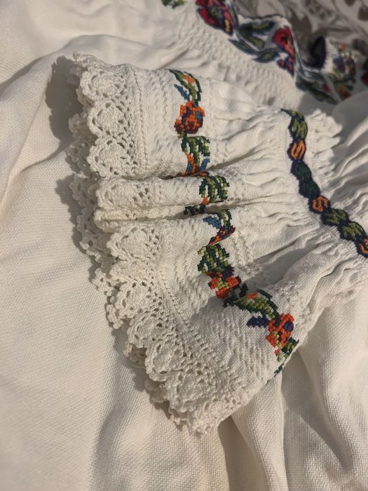 Cămașă traditională borșenească