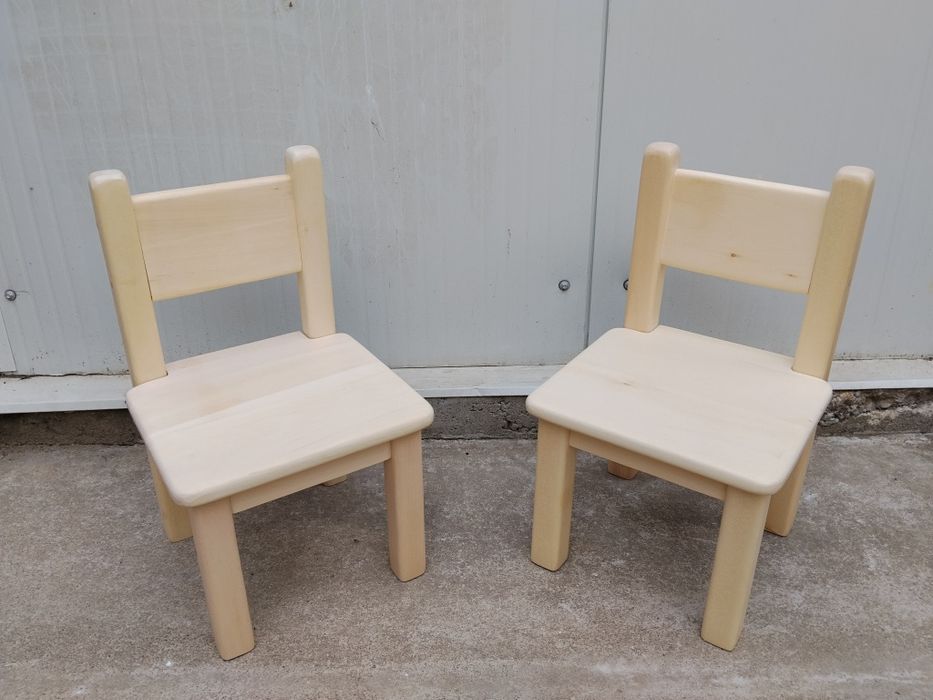 Set 2 scaunele din lemn masiv de tei