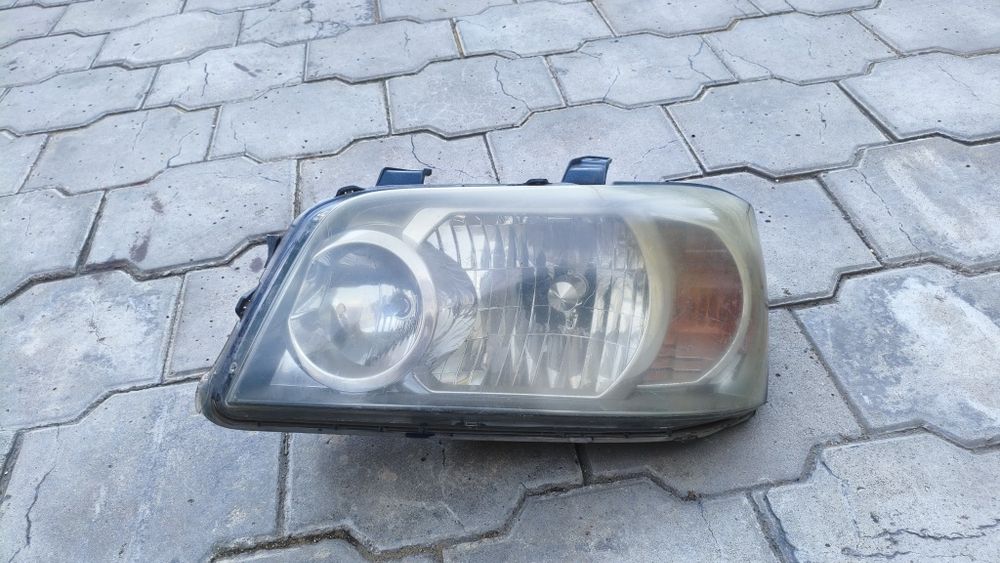 продам левую фару