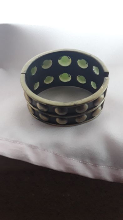 Bratara egipteana de dama.