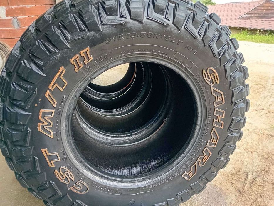 Джипови гуми 31x10.50 R15 – Отлично състояние