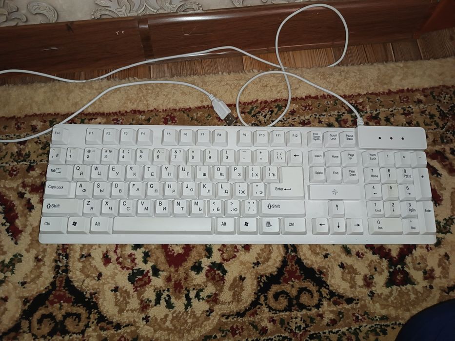 Продаю клавиатуру Dexp,тихая