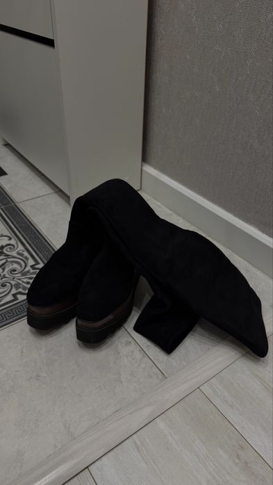 Продам женскую обувь