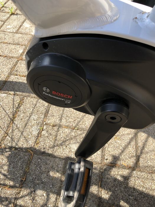 Bicicleta electrica LiQBike buna pentru Glovo , Bolt
