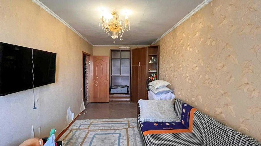 Продам 1 ком квартиру  Людмила Империя