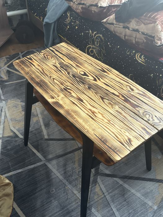 Журнальный столик