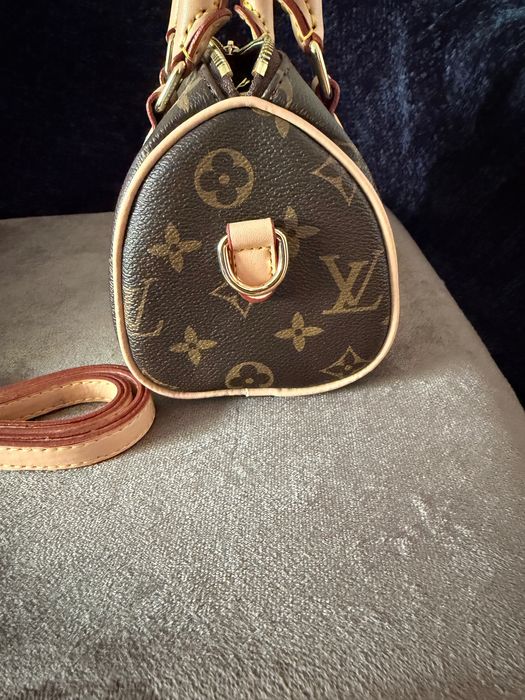 Дамска чанта louis vuitton