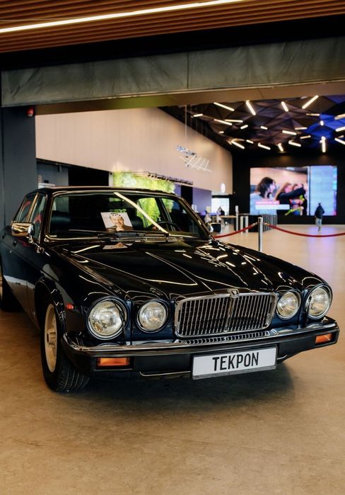 Jaguar XJ Jaguar XJ12 Colectie Alexandru Stan fondator tekpon