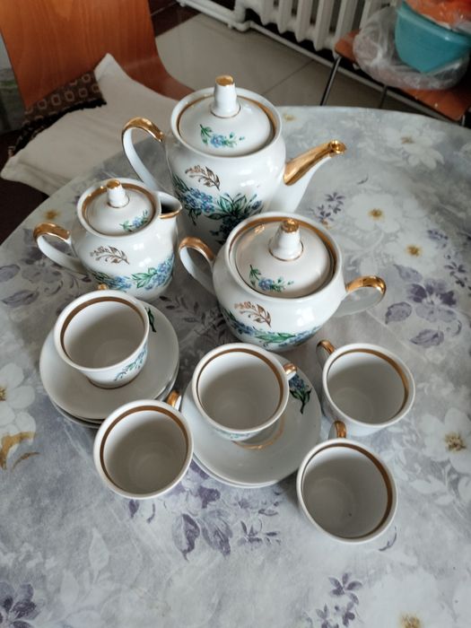 Продаю винтажный кофейный сервиз(СССР).