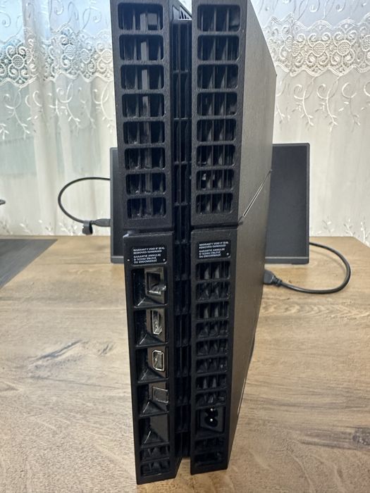 PlayStation 4 Far 500gb