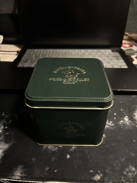 Polo часовник чисто нов