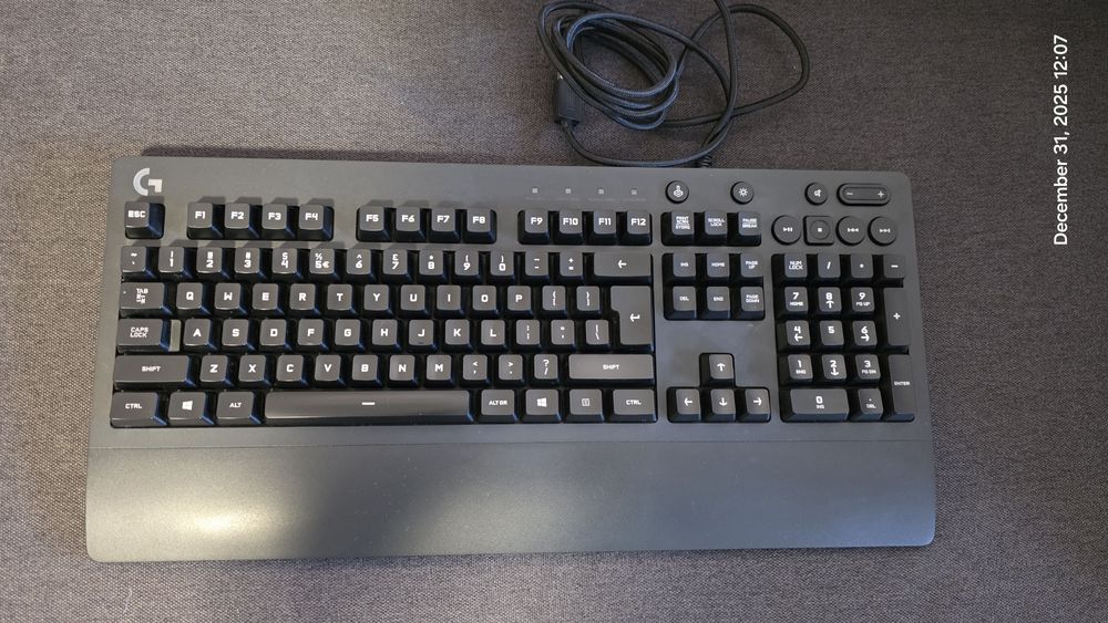 Tastatura Gaming Logitech G213 Prodigy iluminare RGB, ca noua