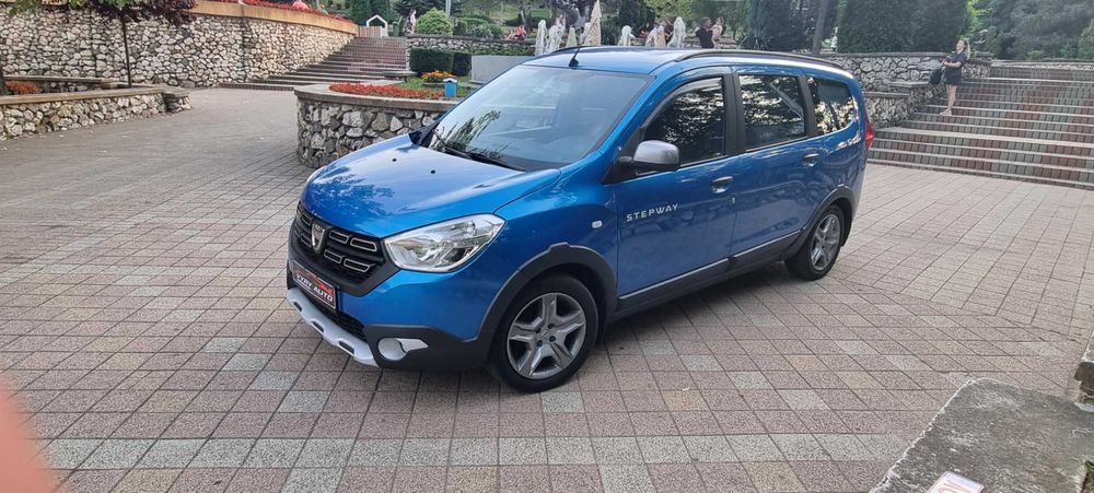 Dacia Lodgy Stepway/7 locuri/Piele/Camera/Navigatie