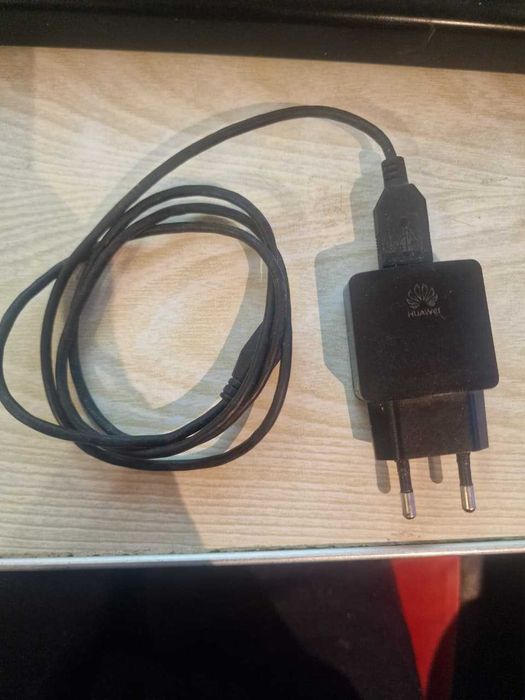 продам зарядку Huawei