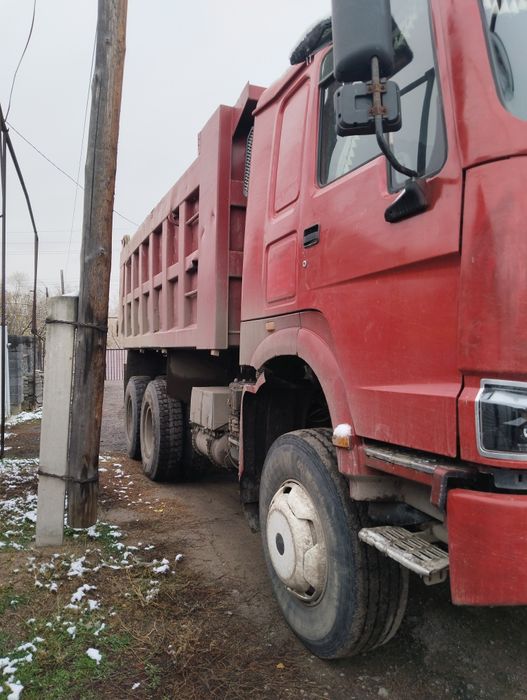 Продам камаз HOWO