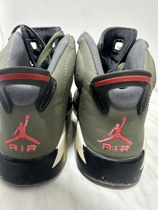 Продам кросовки