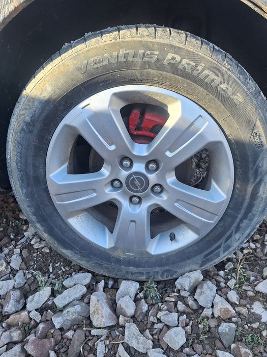 Dezmembrez opel antara