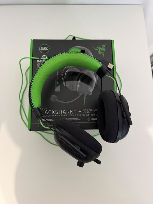 Casti gaming Razer blackshark v2 cu USB SOUNDCARD