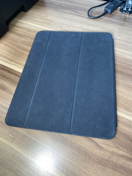 Husa iPad Pro 13 Inch / Gri / Design Slim / Foarte buna