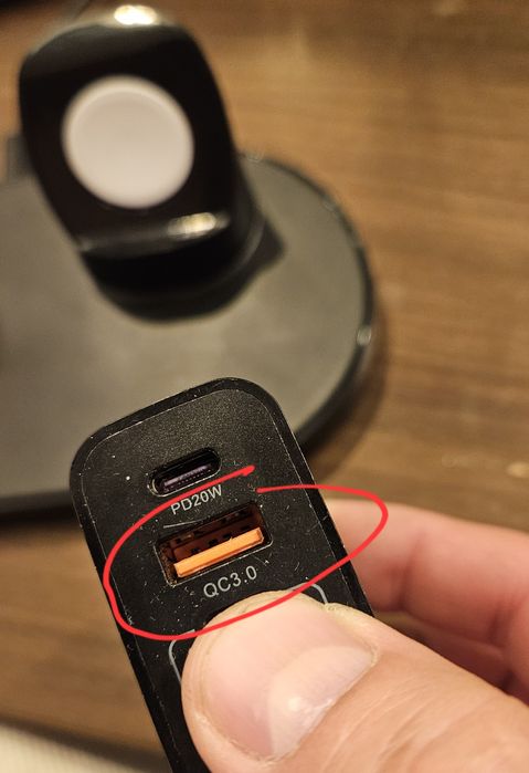 Wireless 3 in 1 Chargher Incarcator