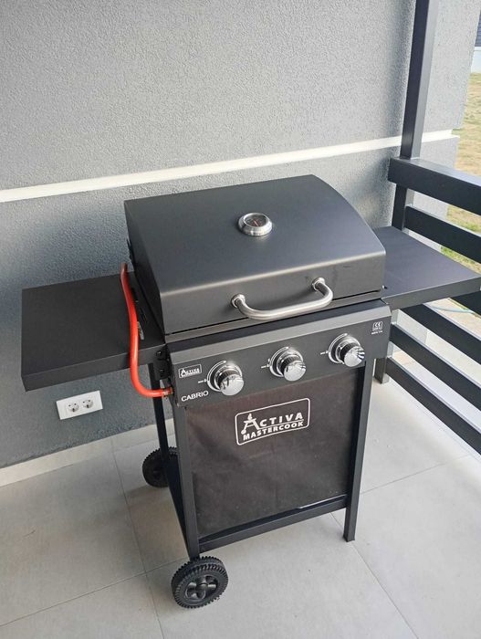 Vand Grill pe gaz