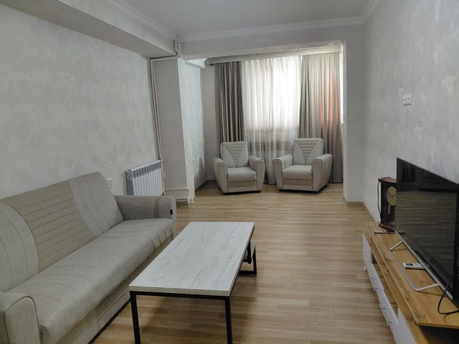 Метро Космонавтов- Аренда 2 комнатная Квартиры