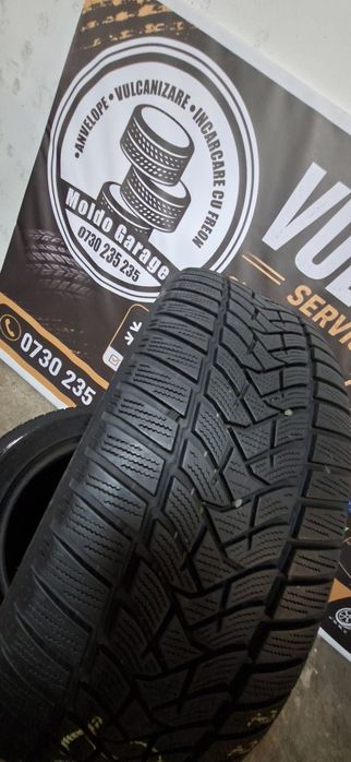 Anvelope de iarna 225 55 16 R16 Dunlop