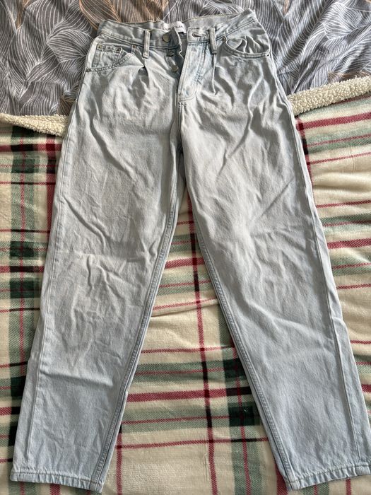 Blugi Calvin Klein 25