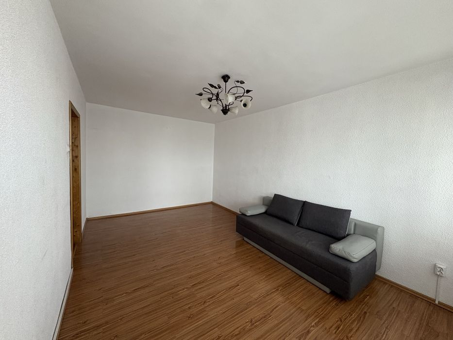 Vând apartament 3 camere(78mp), Bulevardul Unirii, Micro 6, Târgoviște