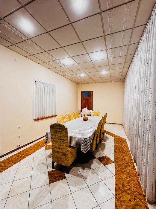 Большая дача в Кибрае - сауна, бассейн, бильярд, теннис, кухня, мангал