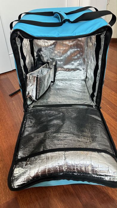 Продам термосумку WOLT