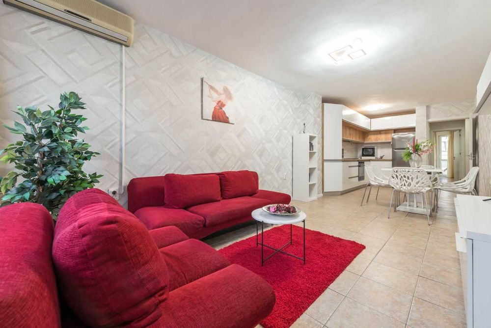 Тристаен до ОКРБ - Лидл - гр. Варна