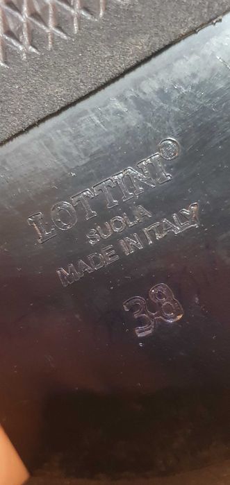 Продам сапоги женские