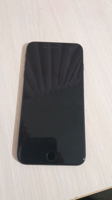 Продам или обменяю iphone 7 +